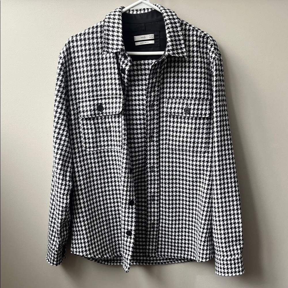 Stylish Black and White Houndstooth Button Down Shirt